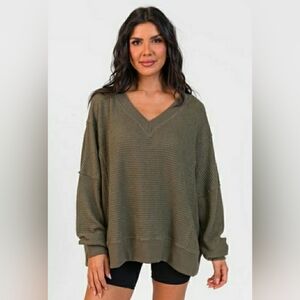 PINK LILY OVERSIZED WAFFLE KNIT V-NECK PULLOVER